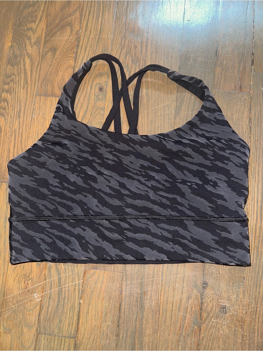lululemon training Black & Gray tiger new year Strappy Sports Bra 8